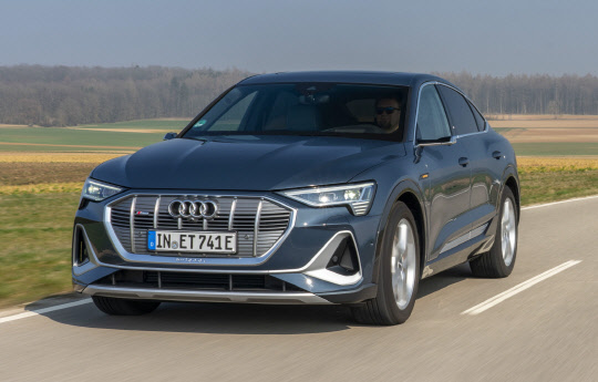 아우디 e-트론 스포트백 55 콰트로. <아우디폭스바겐코리아 제공>